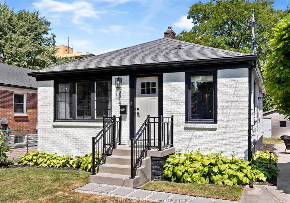 278-st-paul-windsor-ontario-26018990