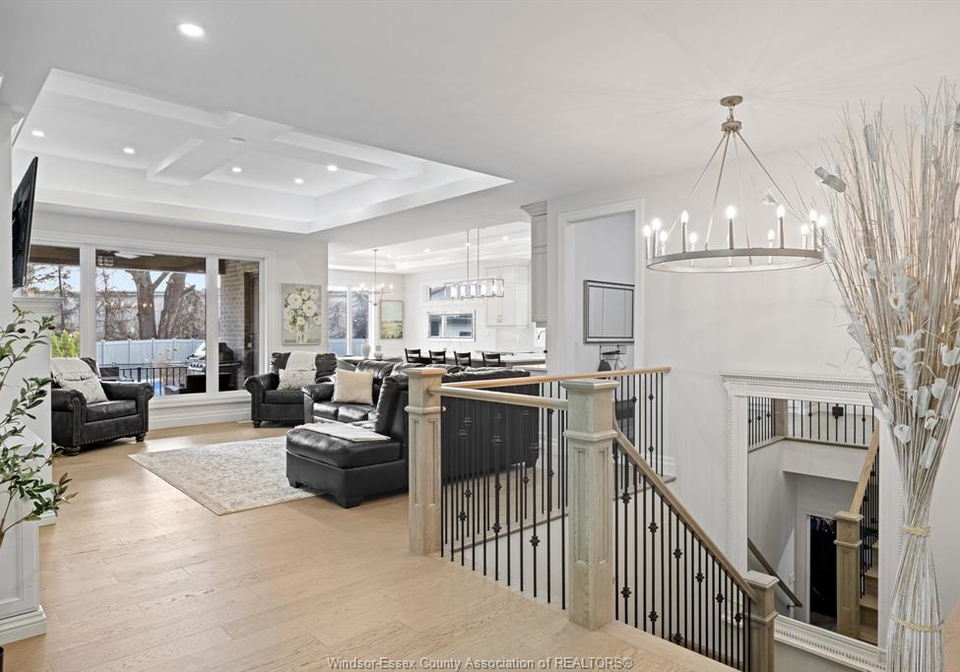 266-xavier-circle-lakeshore-ontario-26018995