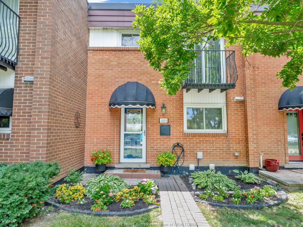 1805-east-gate-estates-windsor-ontario-26018996