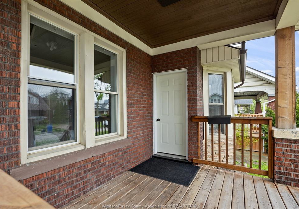 520-rankin-avenue-windsor-ontario-26019010