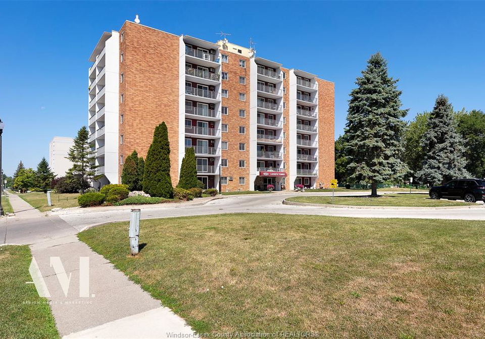 120-pickering-amherstburg-ontario-26019017