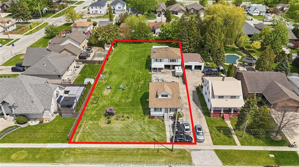 222-224-lesperance-tecumseh-ontario-26019033