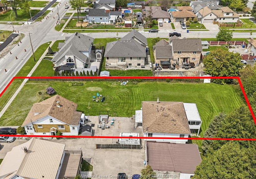222-224-lesperance-tecumseh-ontario-26019033