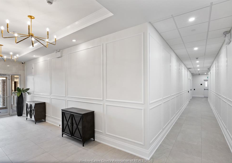 1740-sprucewood-avenue-lasalle-ontario-26019048