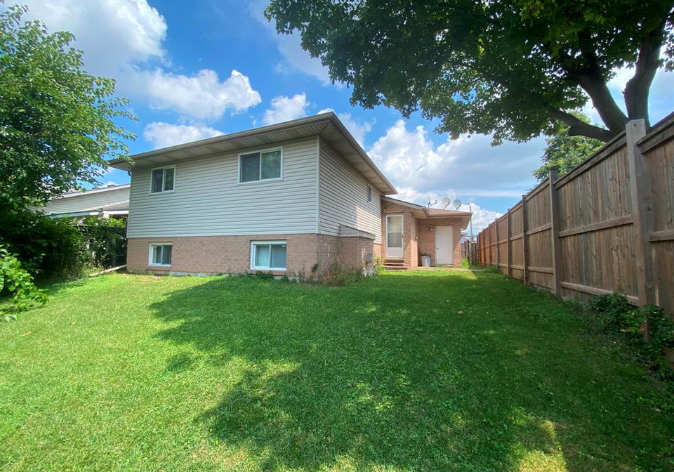 1087-brookview-crescent-windsor-ontario-26019050