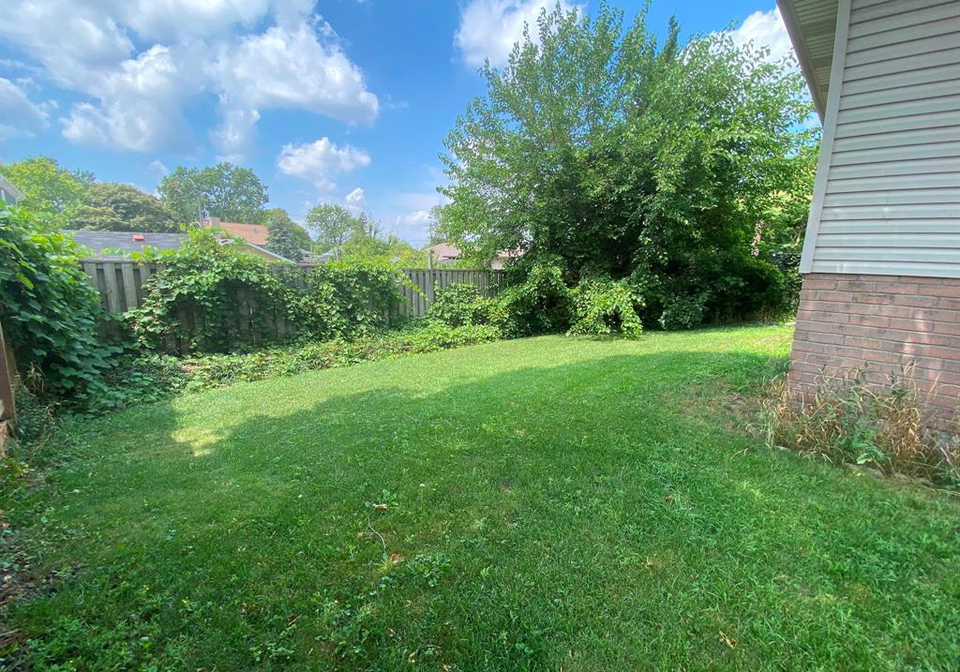 1087-brookview-crescent-windsor-ontario-26019050