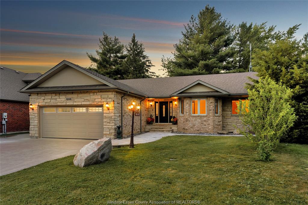 1160-jillian-lakeshore-ontario-26019057