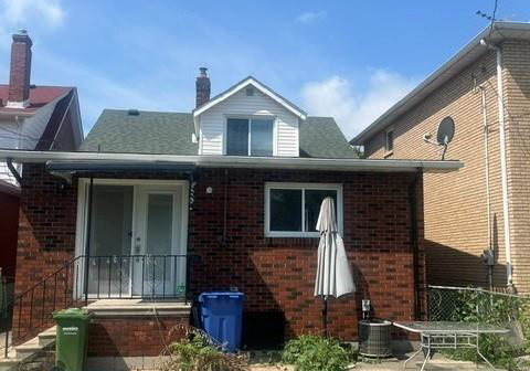 1366-moy-windsor-ontario-26019067