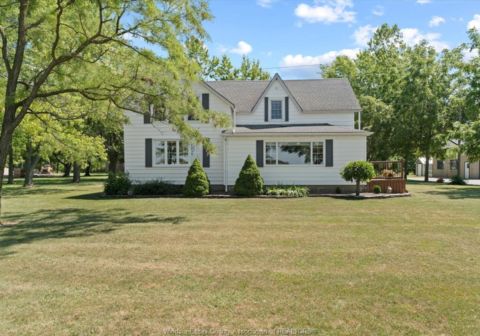 768-west-belle-river-road-lakeshore-ontario-26019068