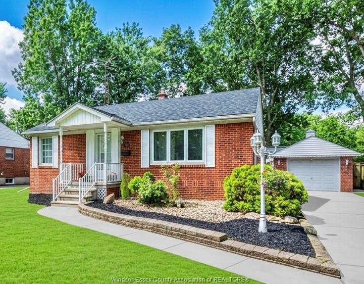 3365-curry-avenue-windsor-ontario-26019079