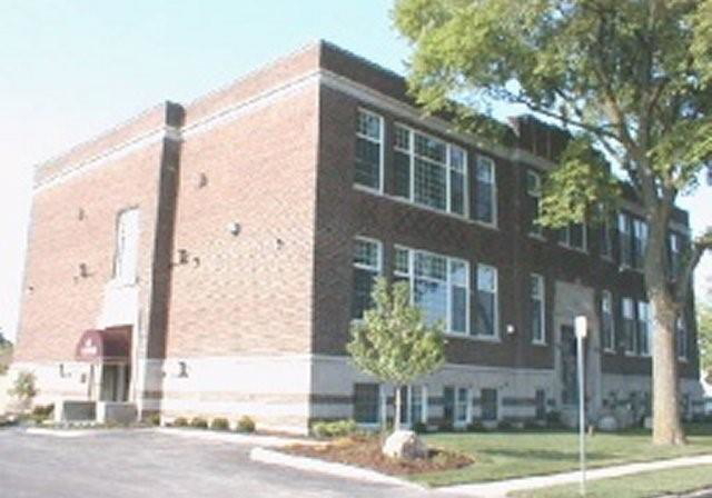 647-irvine-avenue-windsor-ontario-26019098