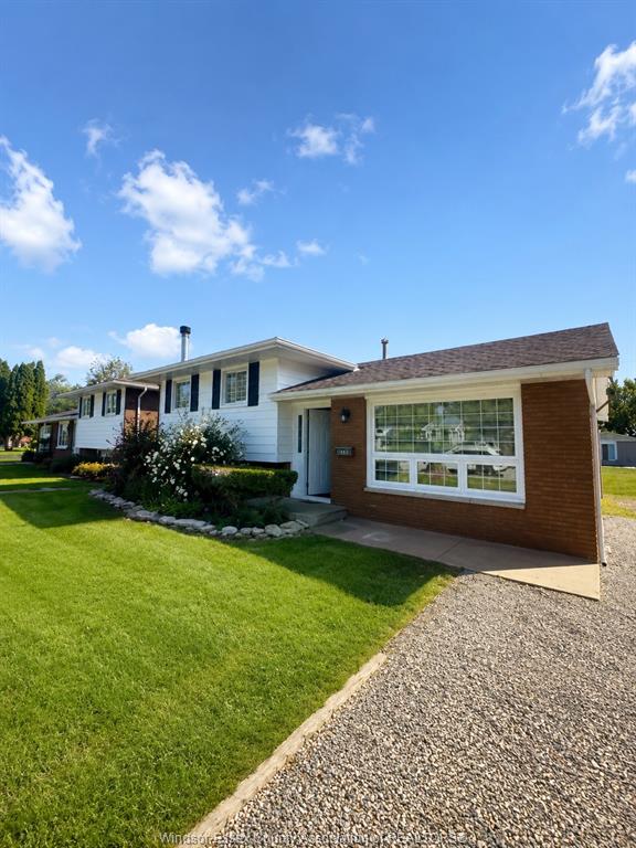 1860-service-road-kingsville-ontario-26019108