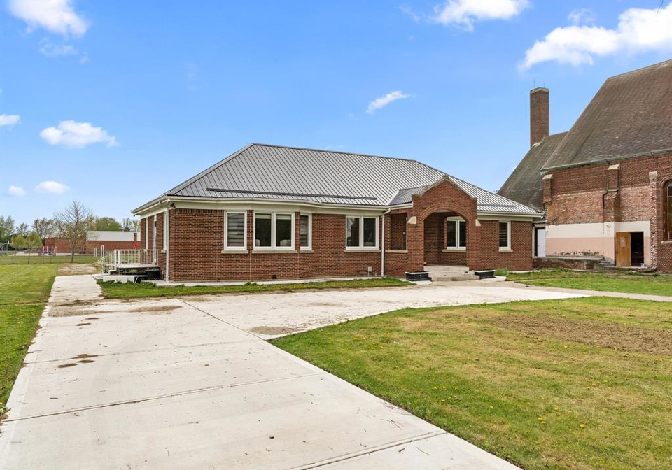 25667-winterline-road-grande-pointe-ontario-26019109
