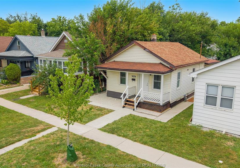 1626-albert-windsor-ontario-26019116
