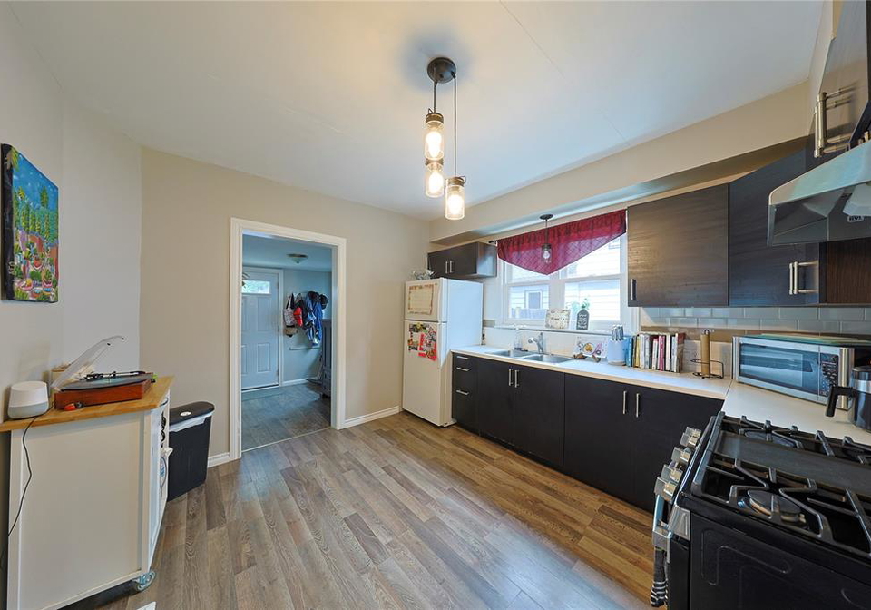 414-davis-street-sarnia-ontario-26019121