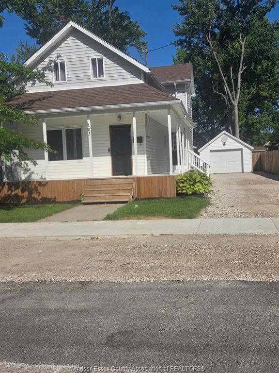 103-laird-essex-ontario-26019137