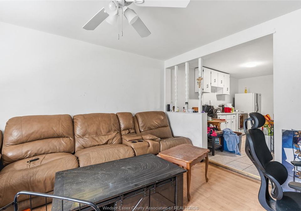 314-bruce-windsor-ontario-26019151