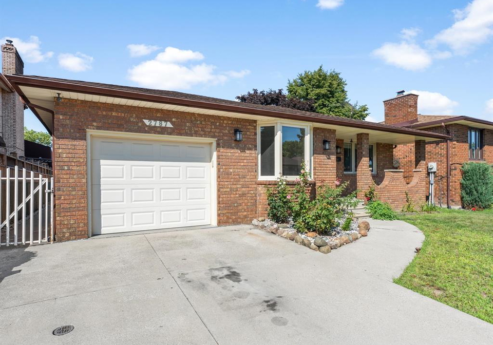 2787-lionel-drive-windsor-ontario-26019157
