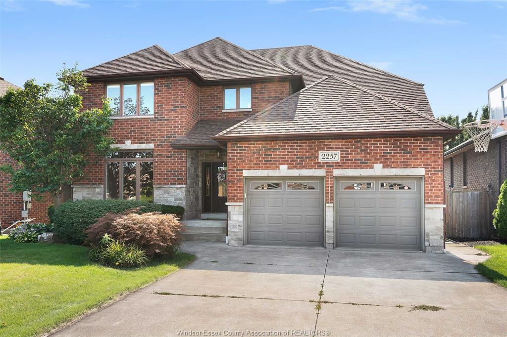 2257-askin-windsor-ontario-26019166
