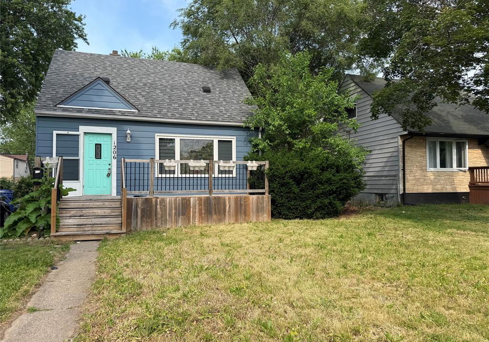 1206-rankin-windsor-ontario-26019168