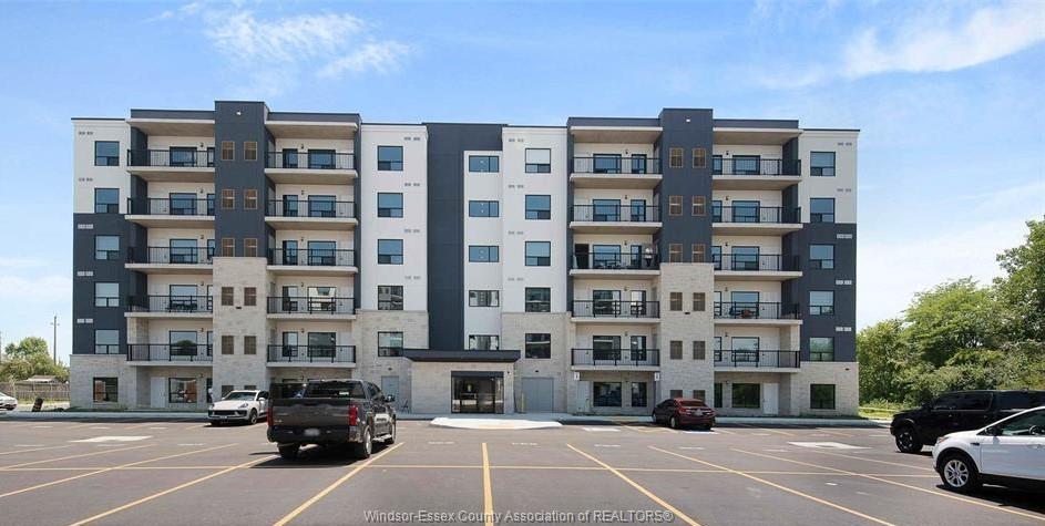 3340-stella-crescent-windsor-ontario-26019169