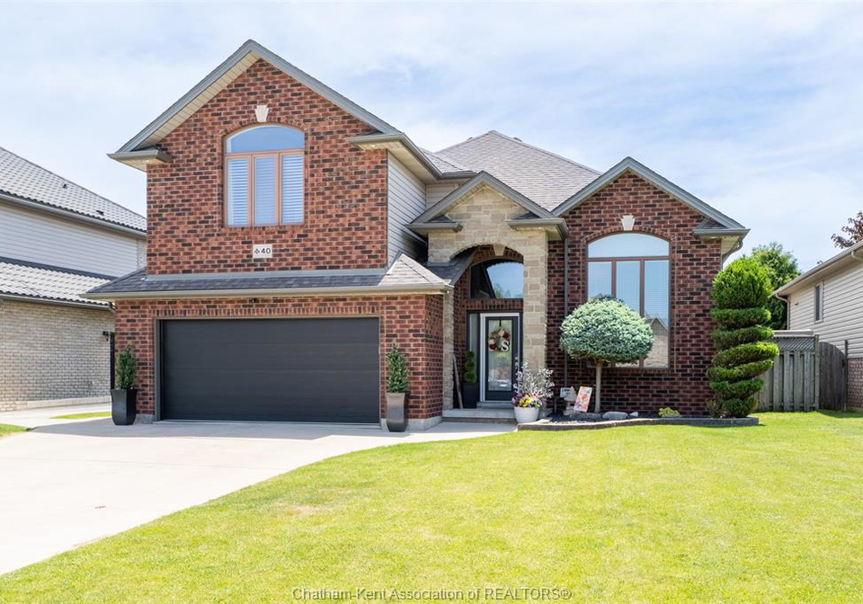 40-enclave-place-chatham-ontario-26019178