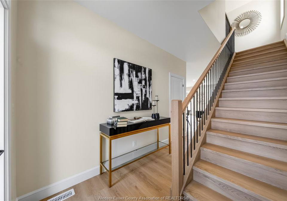 557-fletcher-lakeshore-ontario-26019207
