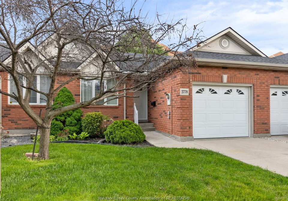3778-prairie-court-windsor-ontario-26019229