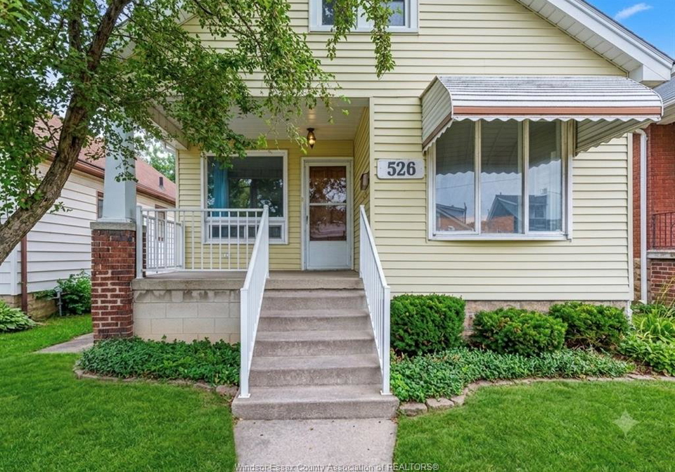 526-josephine-windsor-ontario-26019242