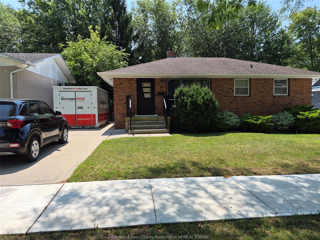 27-horwath-avenue-kingsville-ontario-26019248