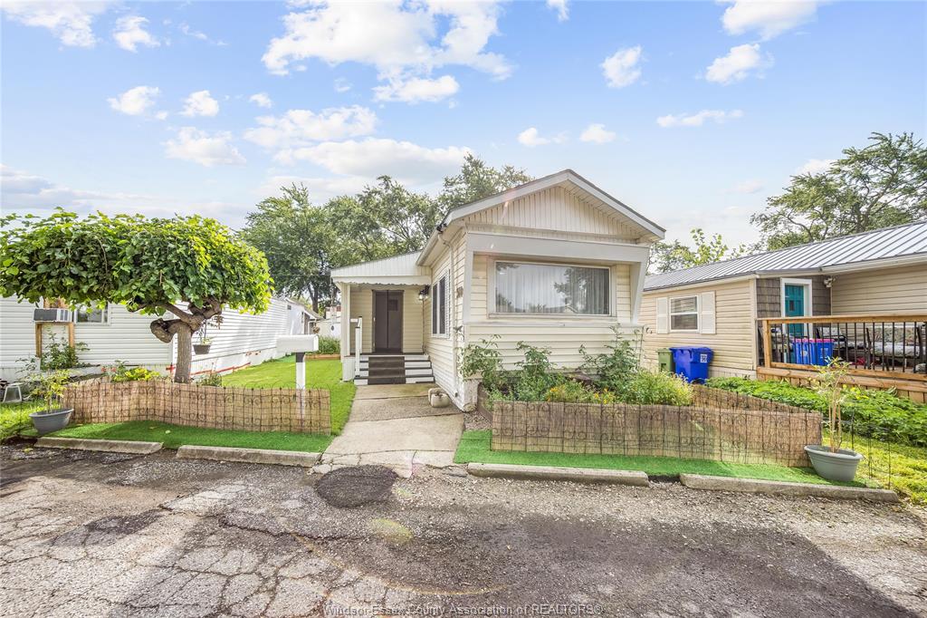 310-pompano-avenue-windsor-ontario-26019251