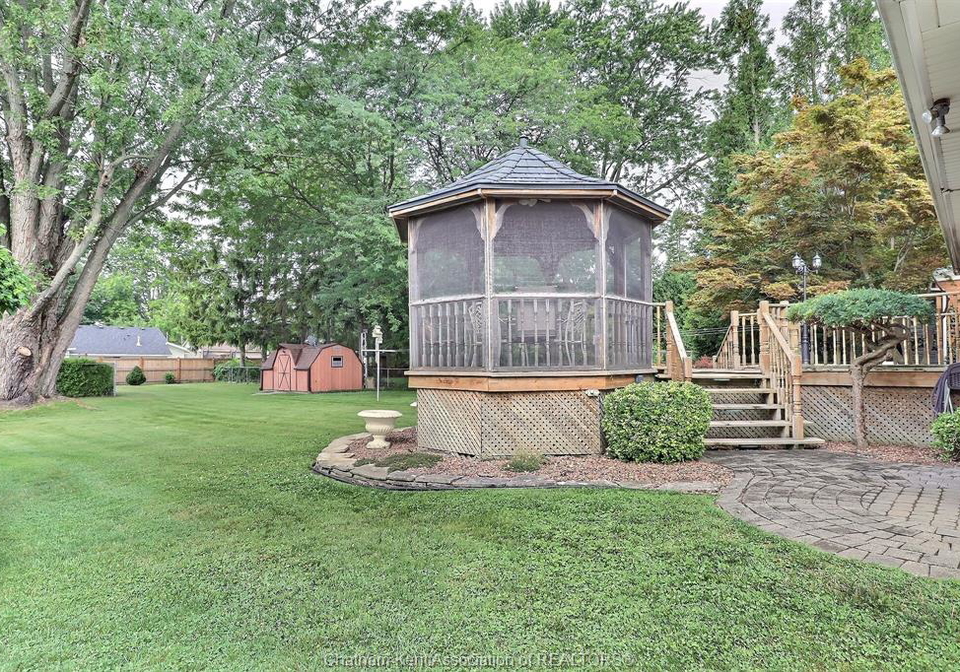 90-coverdale-street-chatham-ontario-26019257