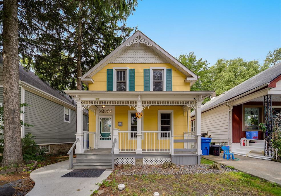 211-cameron-windsor-ontario-26019262