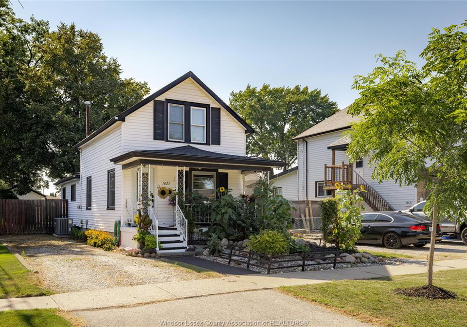 1025-william-street-tecumseh-ontario-26019269