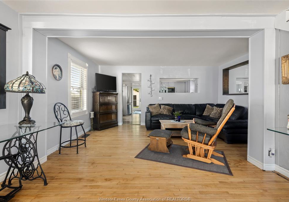 1025-william-street-tecumseh-ontario-26019269