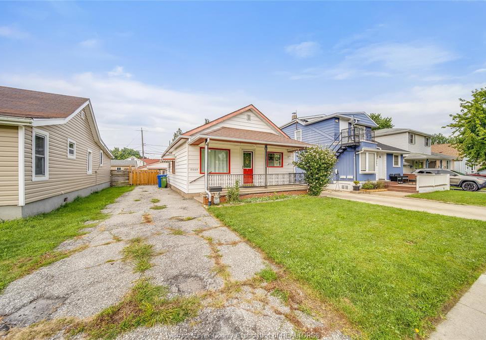 2669-parent-avenue-windsor-ontario-26019277
