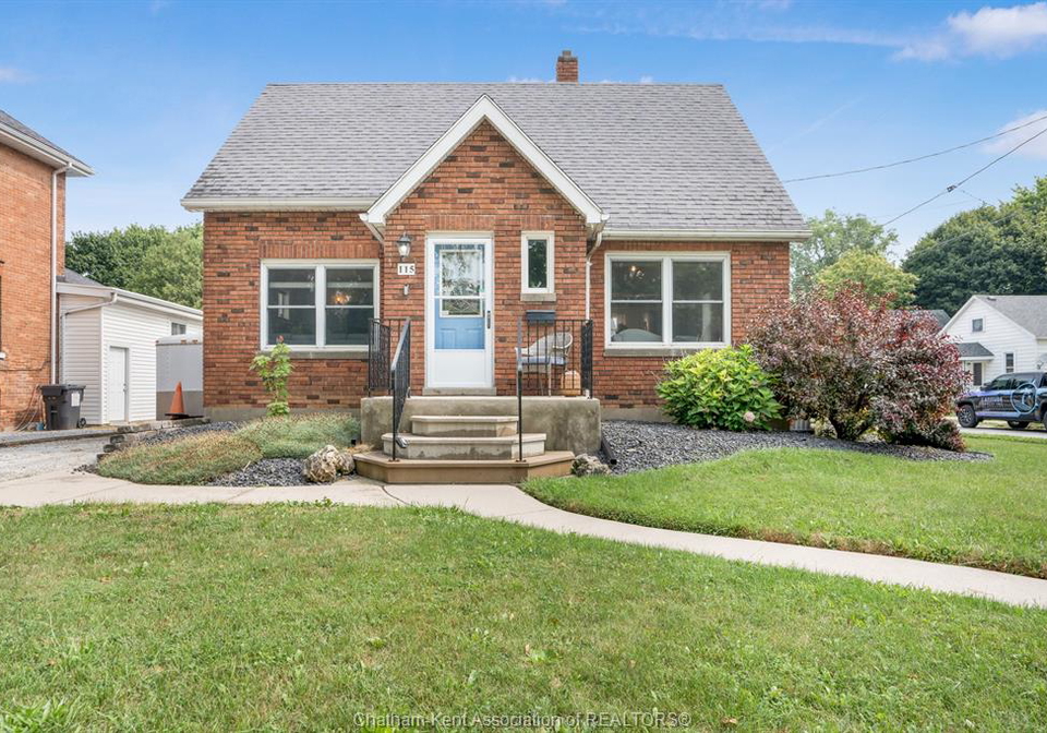 115-ursuline-avenue-chatham-ontario-26019278