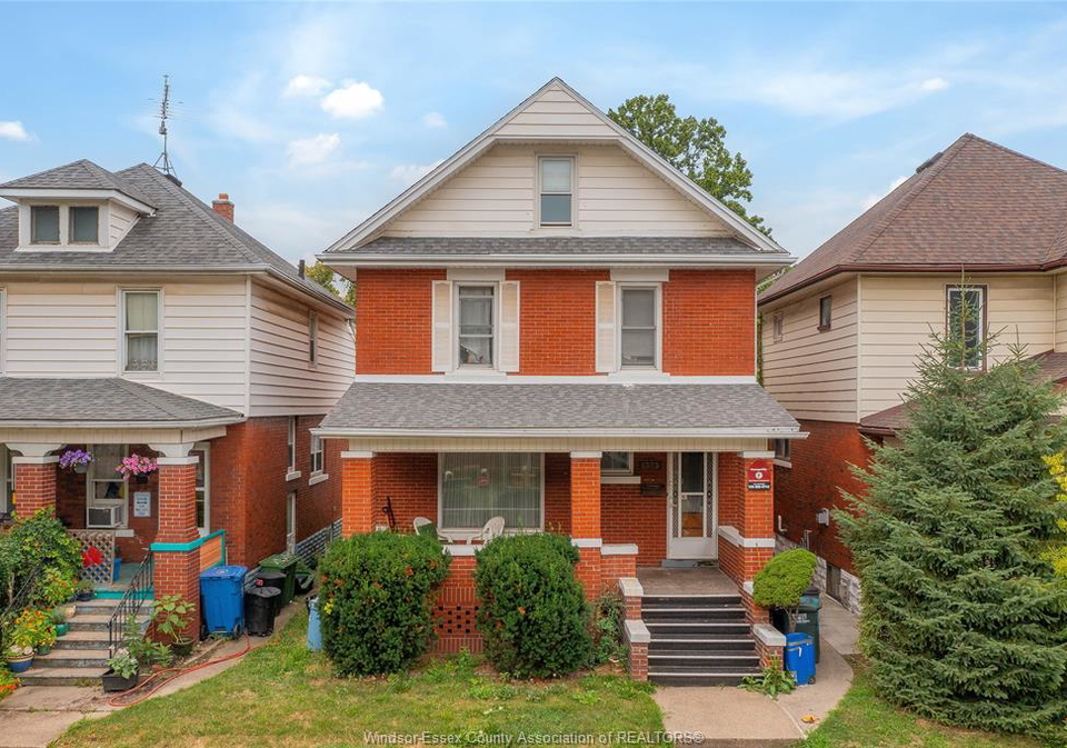 1333-windermere-windsor-ontario-26019279