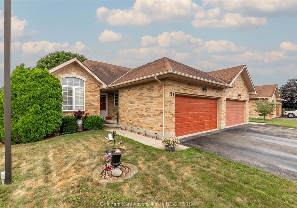 154-semenyn-avenue-chatham-ontario-26019286