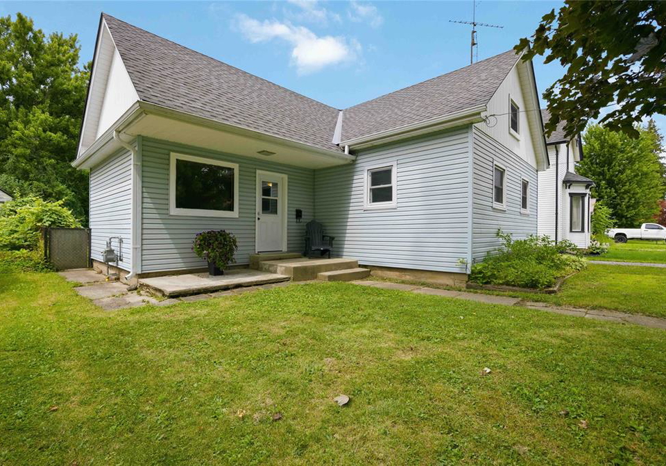 451-princess-street-petrolia-ontario-26019288