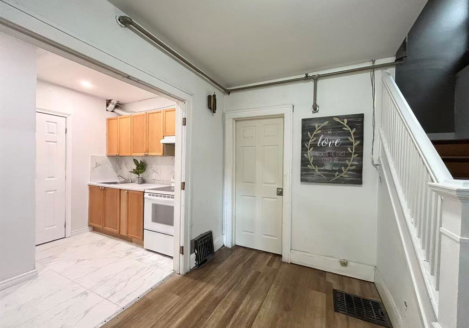410-rankin-avenue-windsor-ontario-26019292