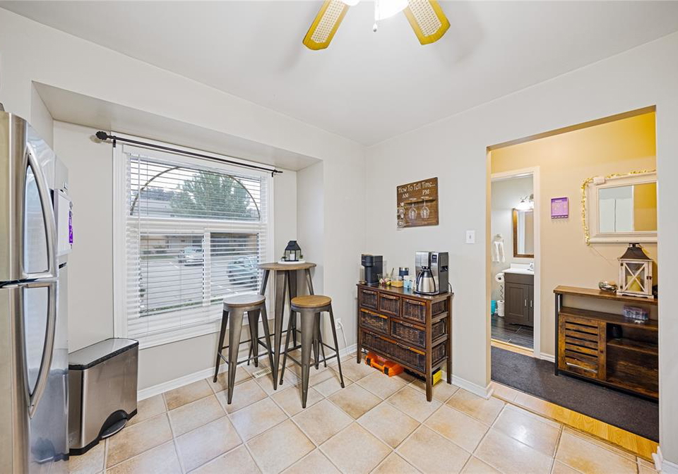 27-york-crescent-sarnia-ontario-26019293