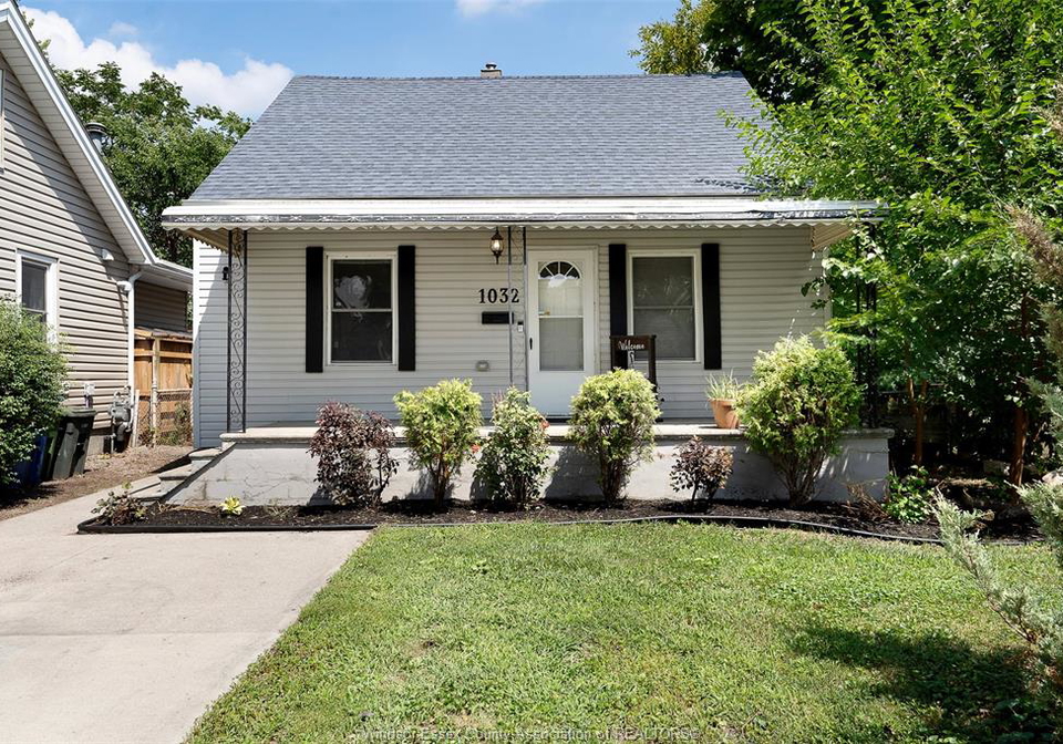 1032-josephine-avenue-windsor-ontario-26019297