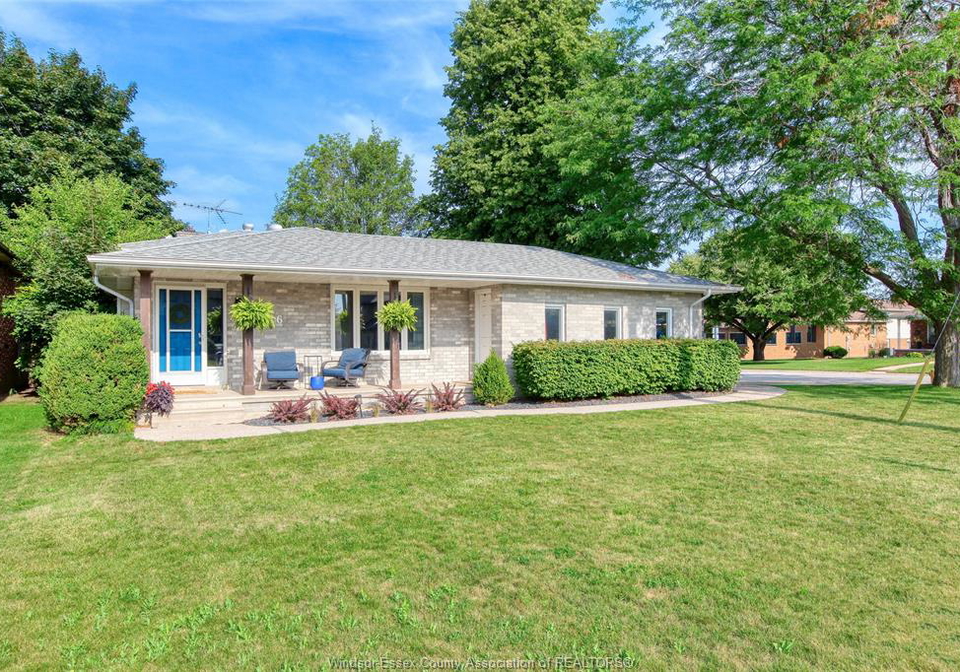 3966-concession-road-3-north-amherstburg-ontario-26019309