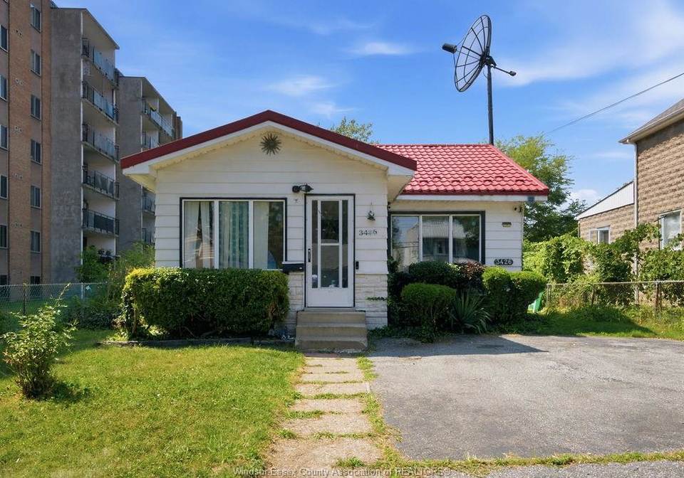 3426-peter-street-windsor-ontario-26019312