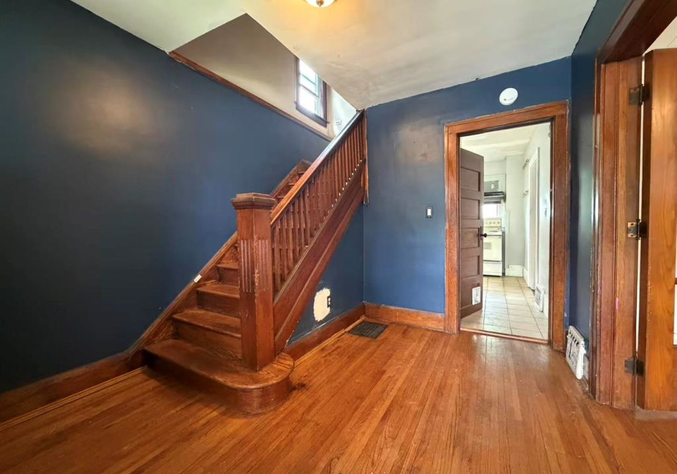 1411-dougall-avenue-windsor-ontario-26019323
