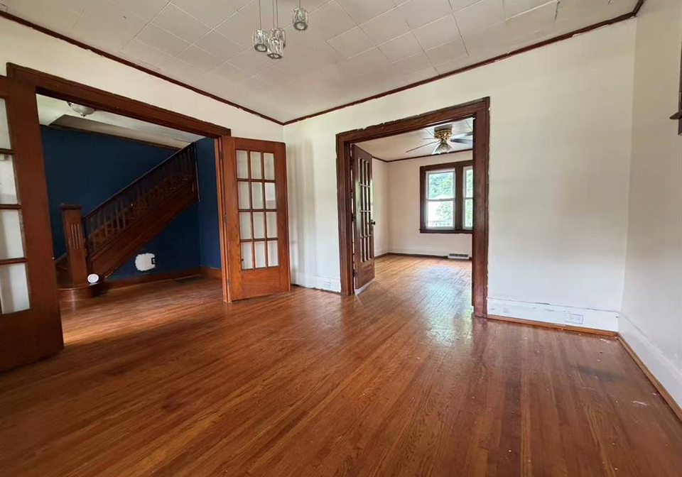 1411-dougall-avenue-windsor-ontario-26019323
