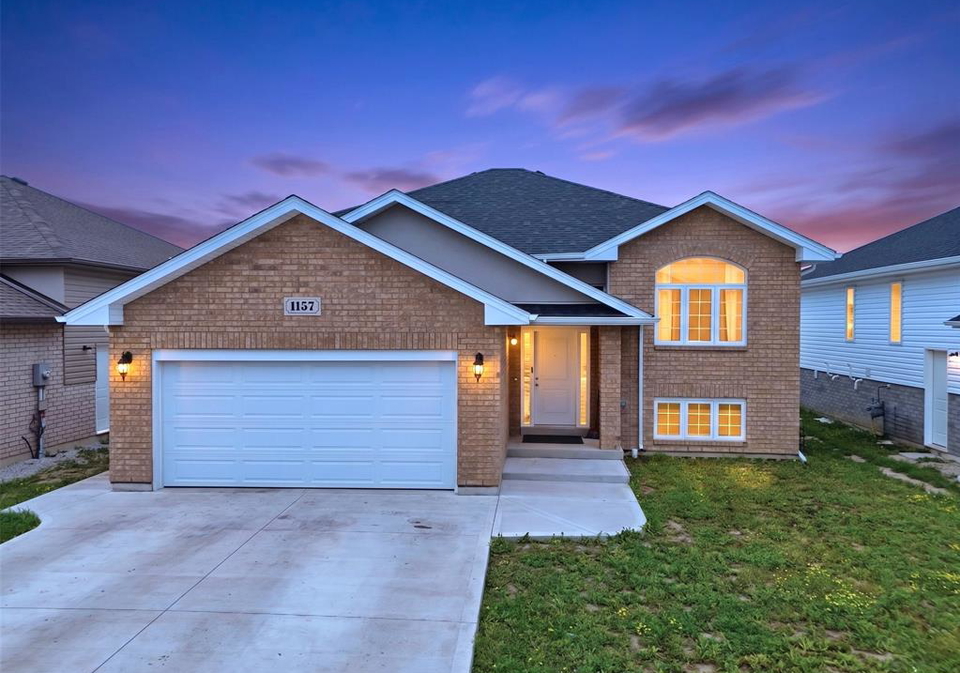 1157-aspen-ridge-crescent-lakeshore-ontario-26019325