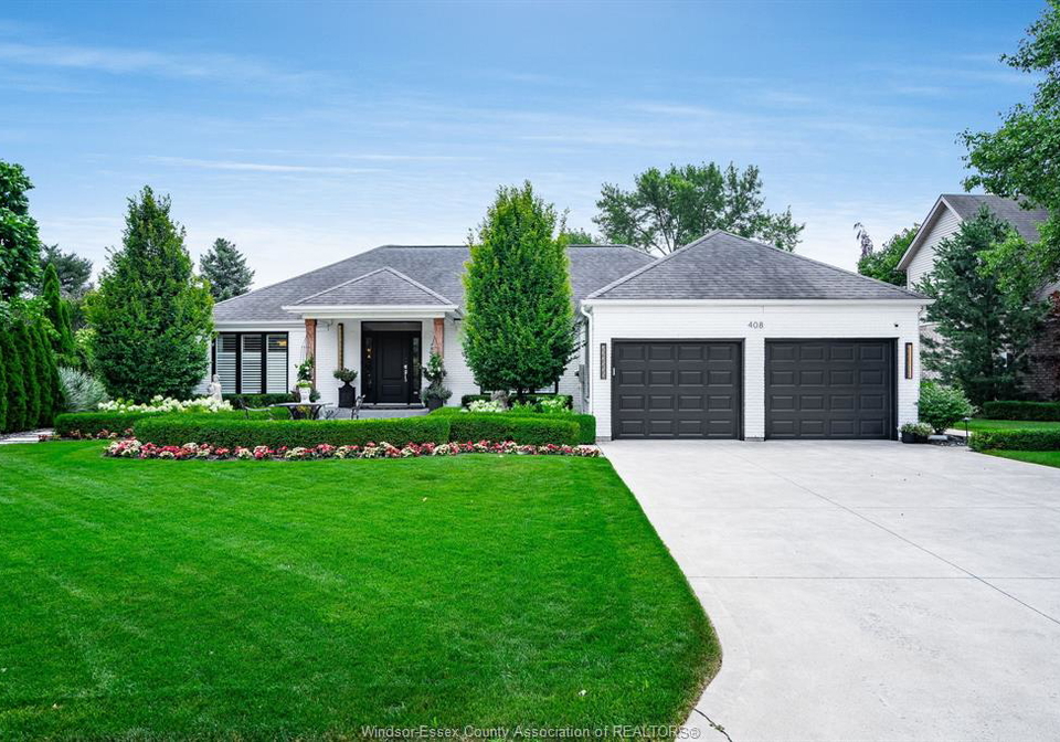 408-pentilly-tecumseh-ontario-26019332