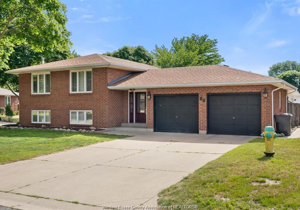 36-cherrywood-leamington-ontario-26019341